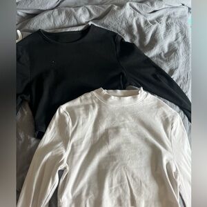 Black and white cropped long sleeves
